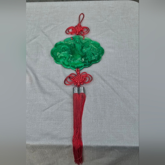 Vtg Chinese Culture Red Knot Goddess & Dragon Resin Green Faux Jade Wall Hanging